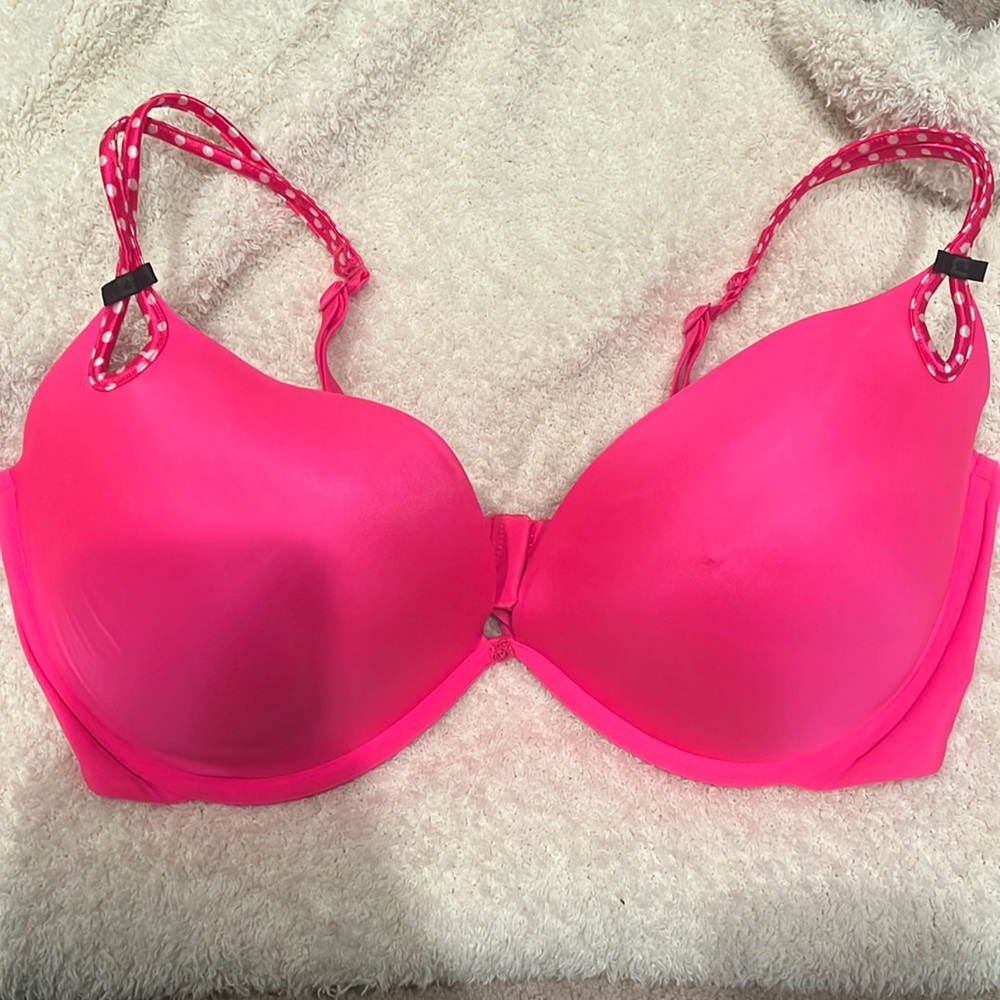 NWT Pink Victoria’s Secret 38dd Bra